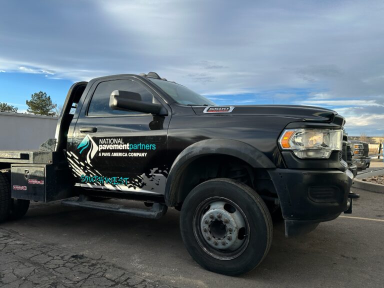 Color Change and Decals for Dodge Ram 5500